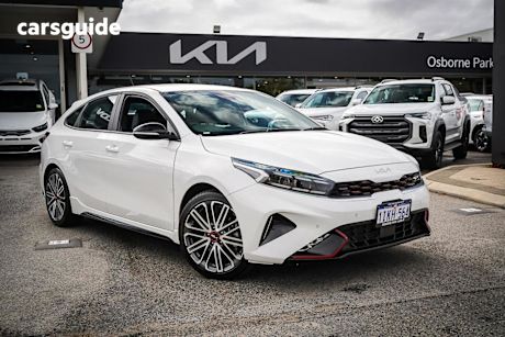 White 2024 Kia Cerato Hatchback GT