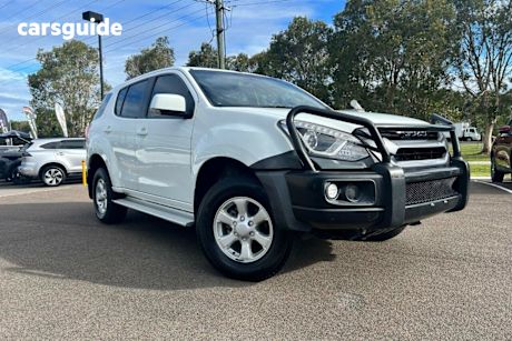 White 2020 Isuzu MU-X Wagon LS-M (4X4)