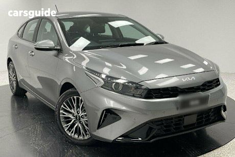 Grey 2024 Kia Cerato Hatchback Sport+