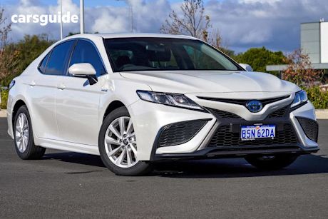 White 2022 Toyota Camry Sedan Ascent Sport Hybrid