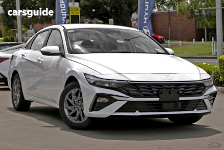 White 2025 Hyundai I30 Sedan Elite HEV 1.6P DCT