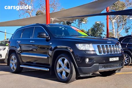 Black 2012 Jeep Grand Cherokee Wagon Limited (4X4)