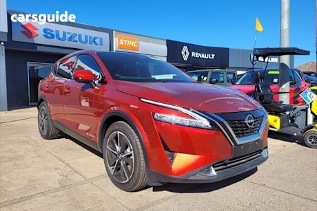 Red 2024 Nissan Qashqai Wagon TI E-Power (hybrid)