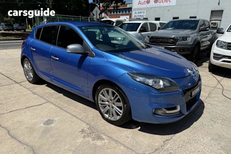 Blue 2013 Renault Megane Hatchback GT-Line