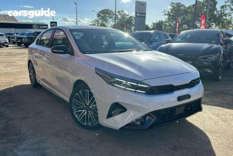 White 2024 Kia Cerato Sedan GT