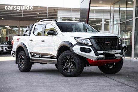 White 2024 Nissan Navara Dual Cab Pick-up PRO-4X Warrior (4X4)