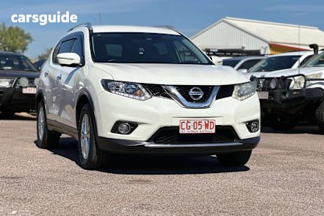 White 2015 Nissan X-Trail Wagon ST-L (fwd)
