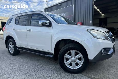 White 2016 Isuzu MU-X Wagon LS-T (4X2)