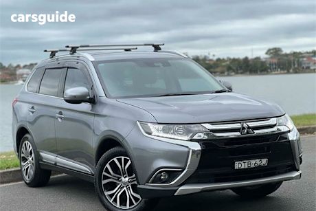 Grey 2017 Mitsubishi Outlander Wagon LS 7 Seat (2WD)