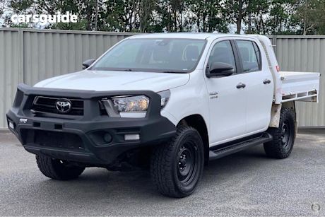 White 2021 Toyota Hilux Double Cab Chassis SR (4X4)