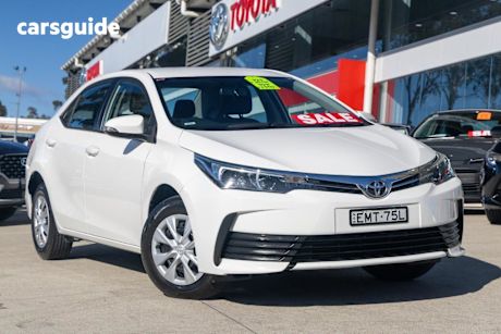 White 2019 Toyota Corolla Sedan Ascent