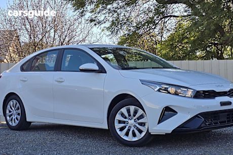White 2021 Kia Cerato Sedan S