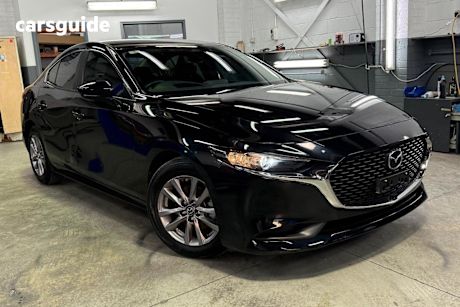 Black 2020 Mazda 3 Sedan G20 Pure