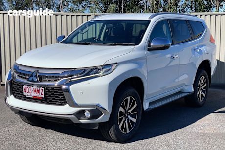 White 2018 Mitsubishi Pajero Sport Wagon Exceed (4X4) 7 Seat