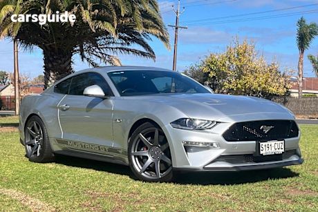 Silver 2018 Ford Mustang Coupe Fastback GT 5.0 V8