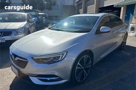 Silver 2018 Holden Calais Liftback V