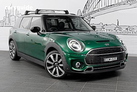 Green 2020 Mini Clubman Wagon Cooper S Signature