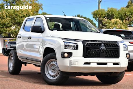 2025 Mitsubishi Triton Double Cab Chassis GLX (4X4)