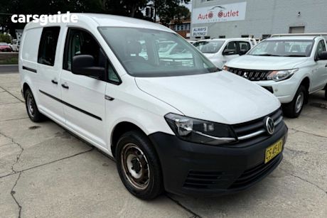 White 2018 Volkswagen Caddy Wagon Maxi Comfortline TSI220