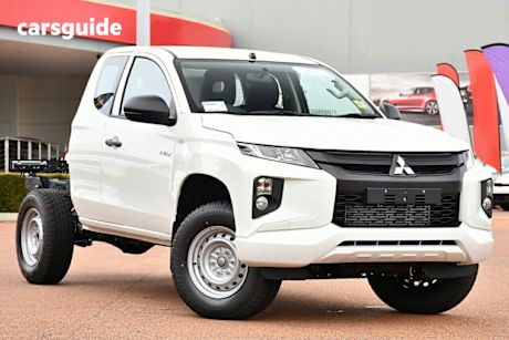 2025 Mitsubishi Triton Club Cab Chassis GLX (4X4)