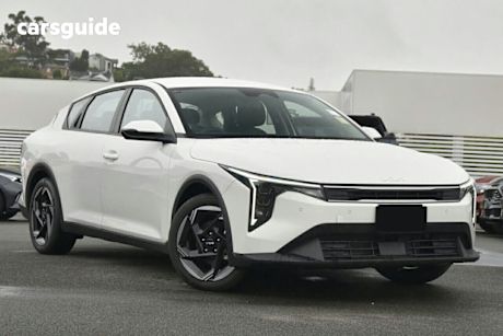 2025 Kia K4 Sedan Sport