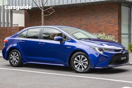 2025 Toyota Corolla Sedan SX HEV