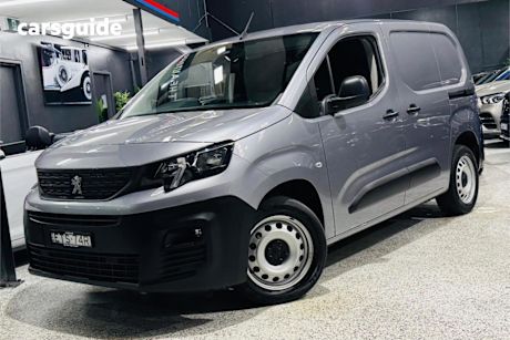 Grey 2022 Peugeot Partner Van City SWB