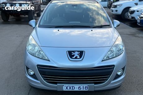 Silver 2010 Peugeot 207 Hatchback Xt