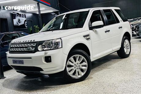 White 2011 Land Rover Freelander 2 Wagon SE (4X4)