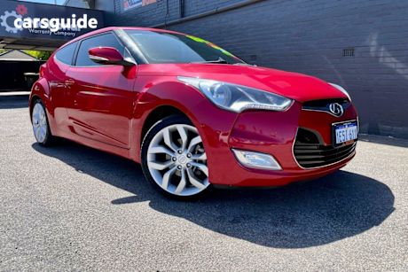 Red 2014 Hyundai Veloster Coupe