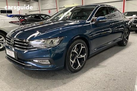 Blue 2021 Volkswagen Passat Sedan 140TSI Business