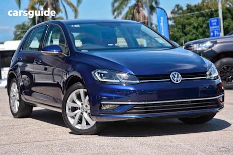 Blue 2018 Volkswagen Golf Hatchback 110 TSI Highline
