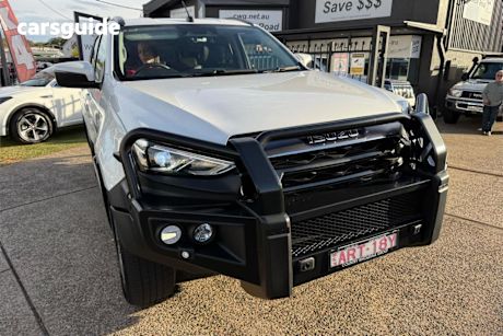 White 2024 Isuzu MU-X Wagon LS-T (4X4)