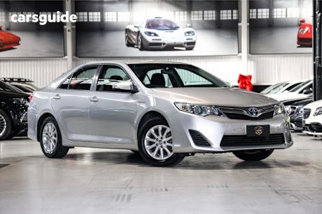 Silver 2012 Toyota Camry Sedan HYBRID H