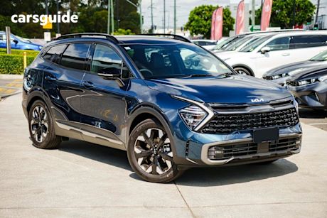 Blue 2024 Kia Sportage Wagon GT-Line (awd)