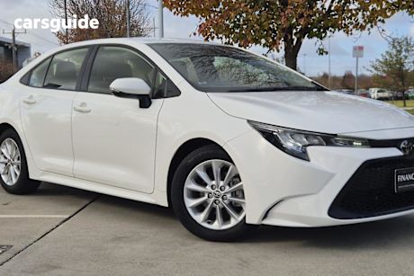White 2022 Toyota Corolla Sedan Ascent Sport + Convenience PK