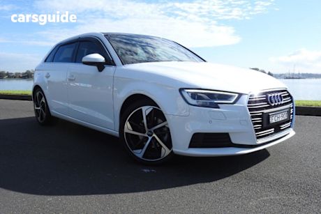 White 2019 Audi A3 Sedan 35 Tfsi (1.4 Tfsi)