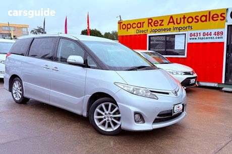 Silver 2010 Toyota Estima Wagon G