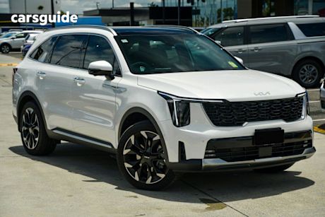 White 2024 Kia Sorento Wagon GT-Line 7 Seat