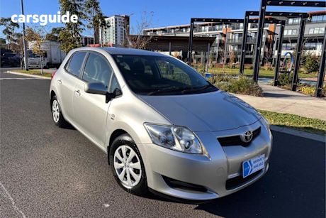 Silver 2009 Toyota Corolla Hatchback Ascent
