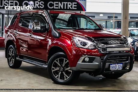 Red 2020 Isuzu MU-X Wagon LS-U (4X4)