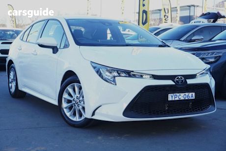 White 2020 Toyota Corolla Sedan SX