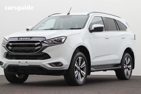 White 2023 Isuzu MU-X Wagon LS-T (4X4)