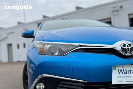 Blue 2017 Toyota Corolla Hatchback SX