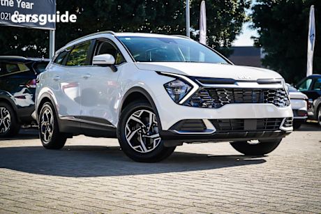 White 2023 Kia Sportage Wagon S (fwd)