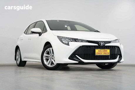 White 2021 Toyota Corolla Sedan Ascent Sport