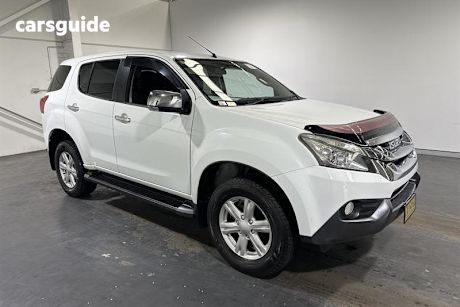 White 2014 Isuzu MU-X Wagon LS-U (4X2)