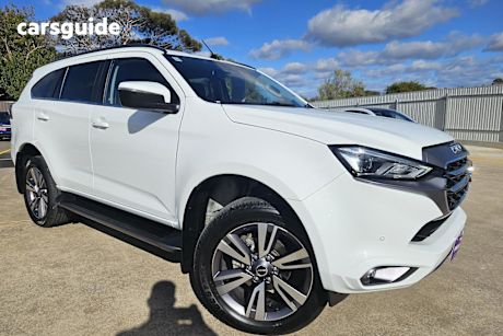 White 2023 Isuzu MU-X Wagon LS-T (4X4)