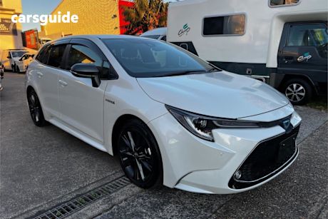 White 2020 Toyota Corolla Hatchback ZR Hybrid