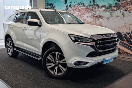 White 2023 Isuzu MU-X Wagon LS-T (4X4)